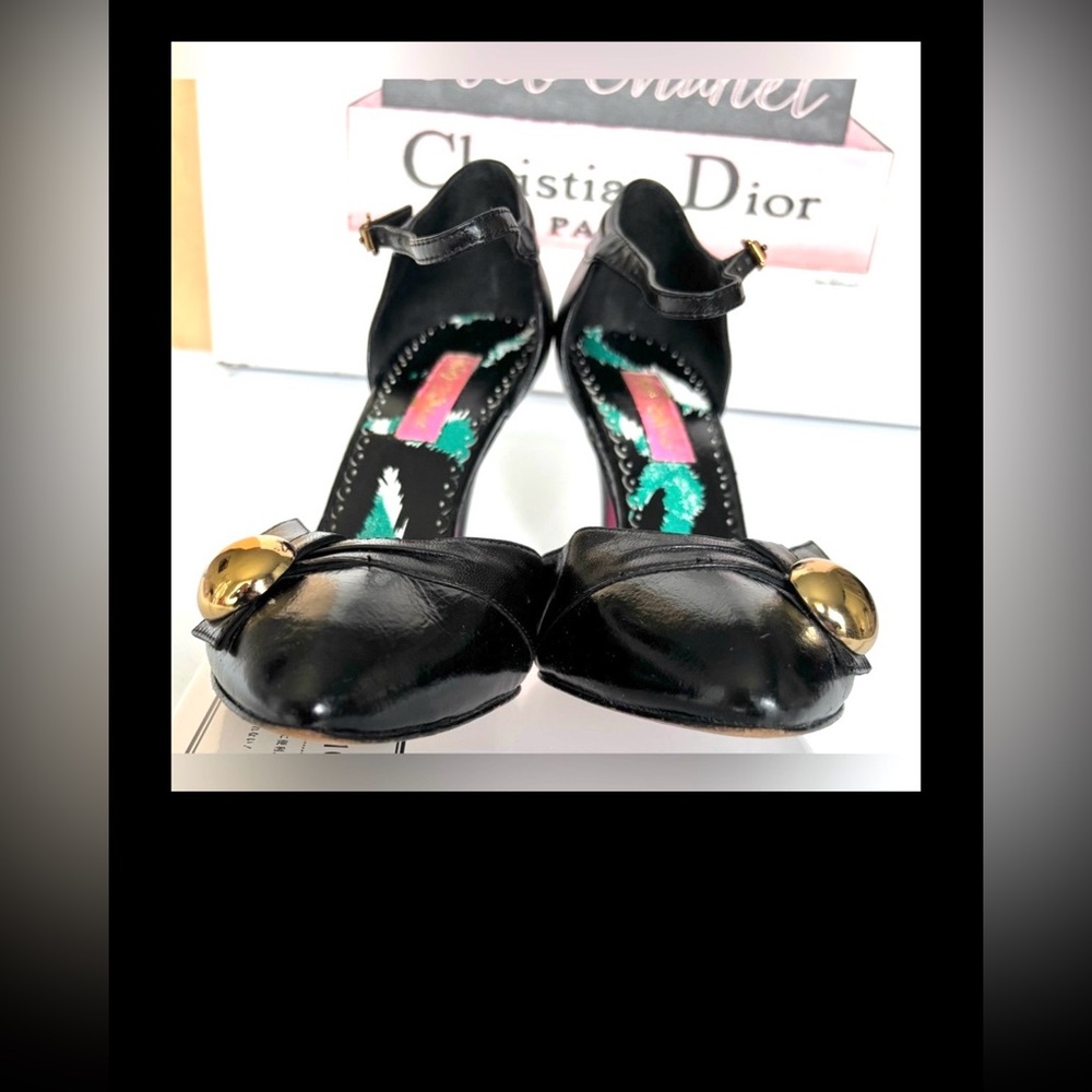 Betsey Johnson Y2K Black Leather Stilettos Ankle Strap Bow & Gold Button Size 7 - Picture 6 of 11